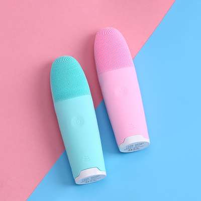 New Mini electric Deep exfoliating silicone cleansing brush facial massager face